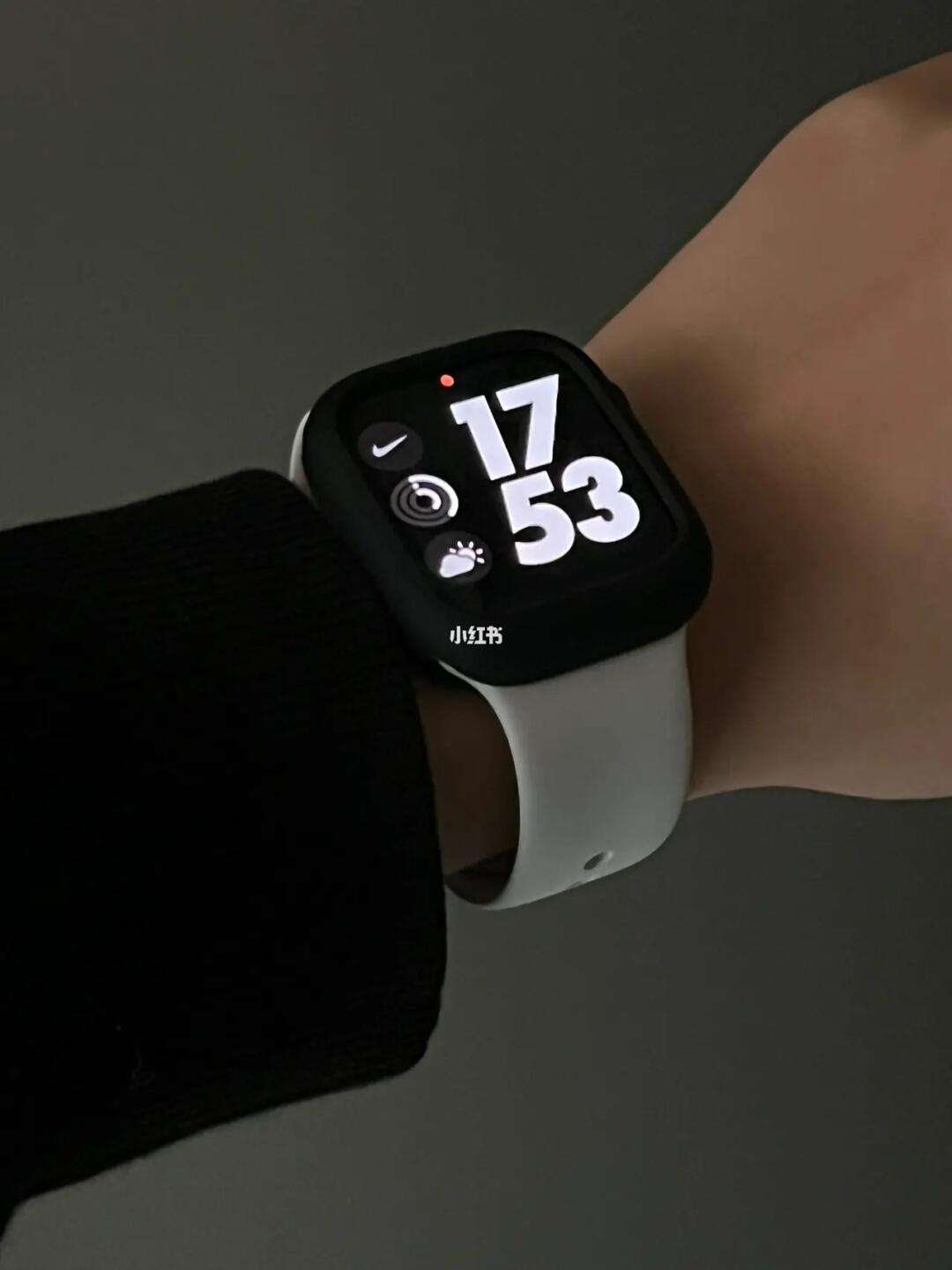 苹果s手表耐克版苹果手表iwatch官网报价2024款-第2张图片-太平洋在线下载